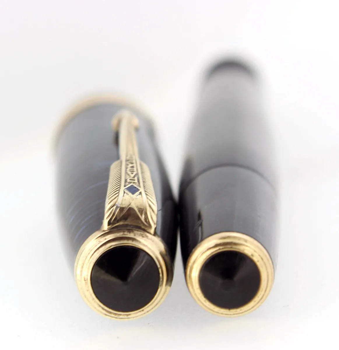 1940 PARKER VACUMATIC AZURE PEARL DOUBLE JEWEL FOUNTAIN PEN MAJOR SIZE RESTORED