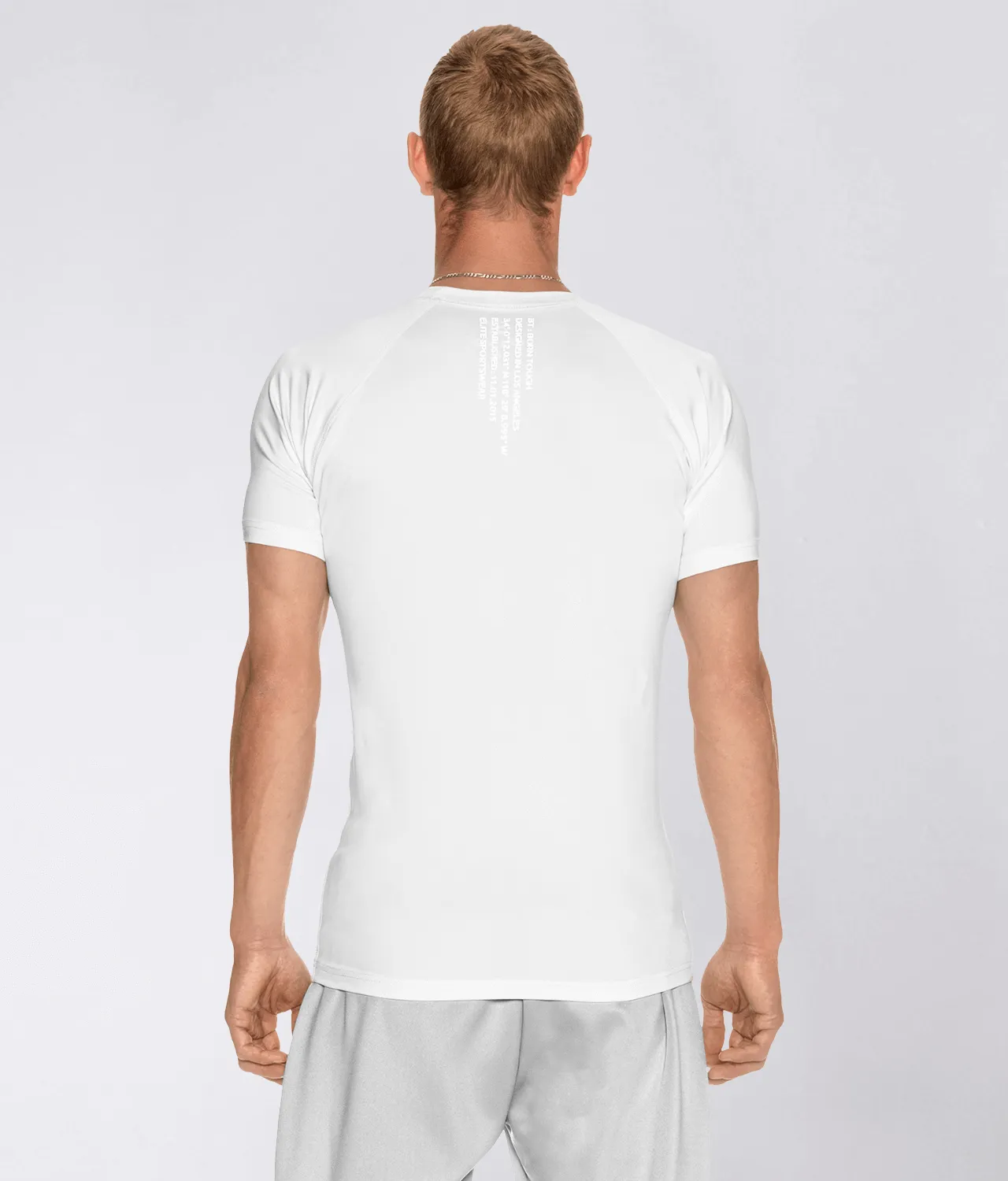 9700 . Compression Regular-Fit Shirt - White
