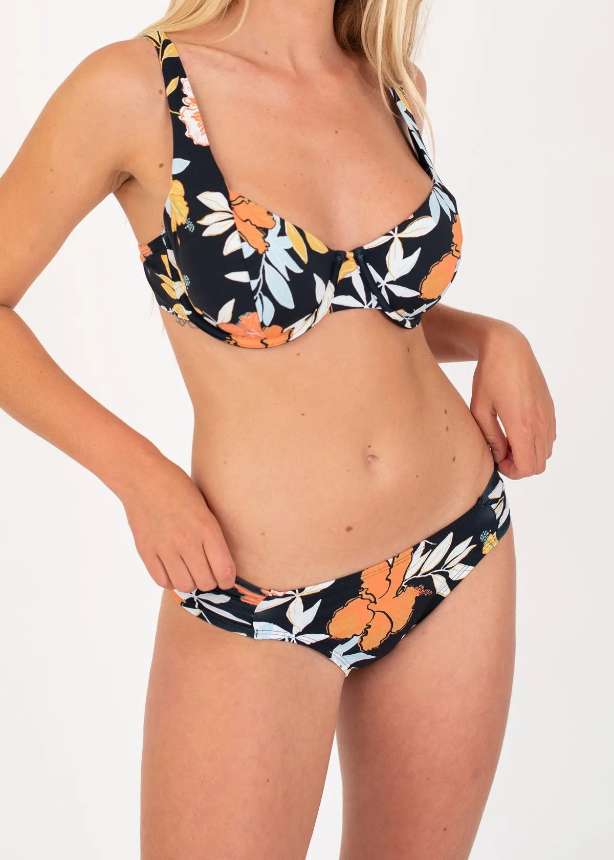 Beach Classics Bikini Bottoms in Black Tropics
