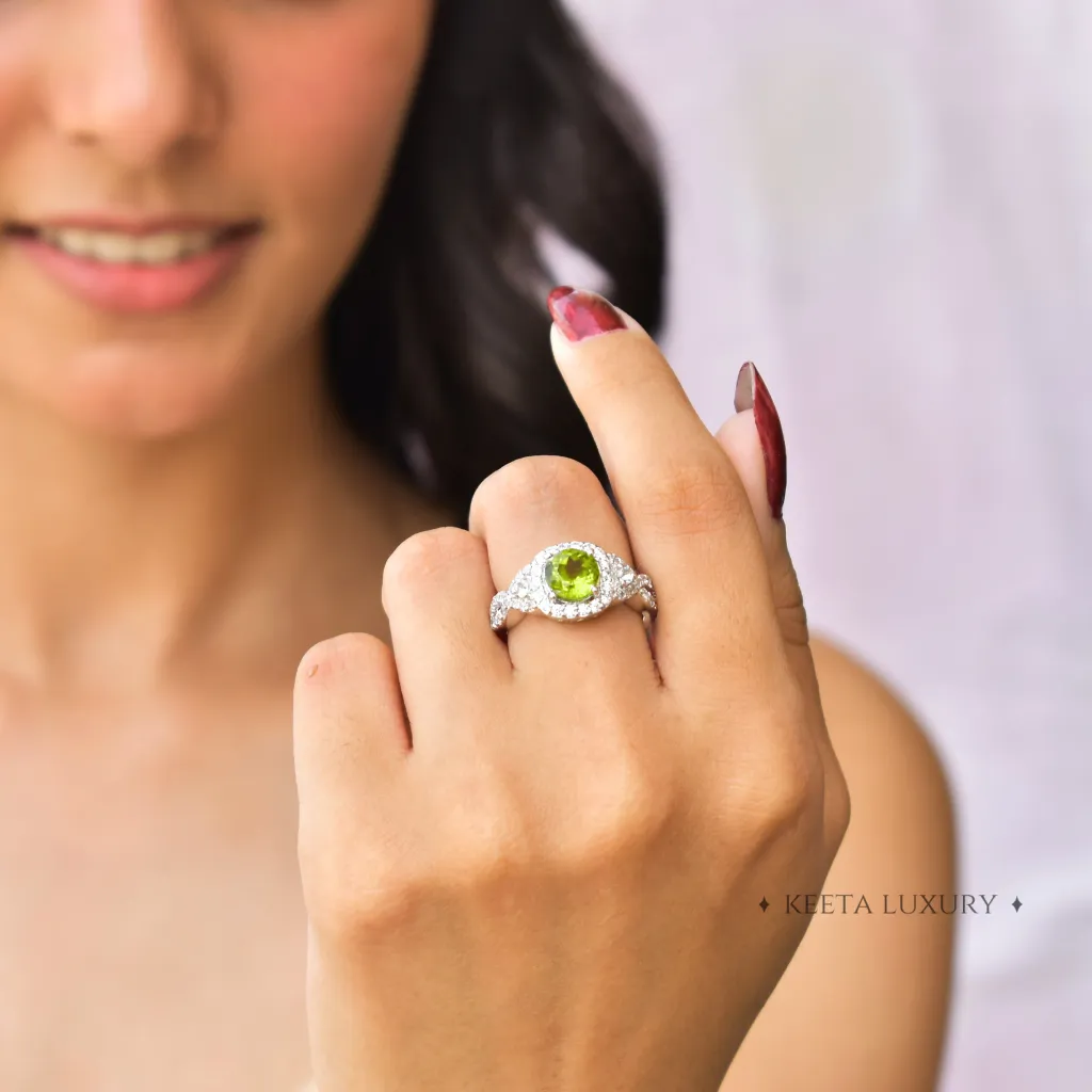 Eternal Charm - Peridot Ring