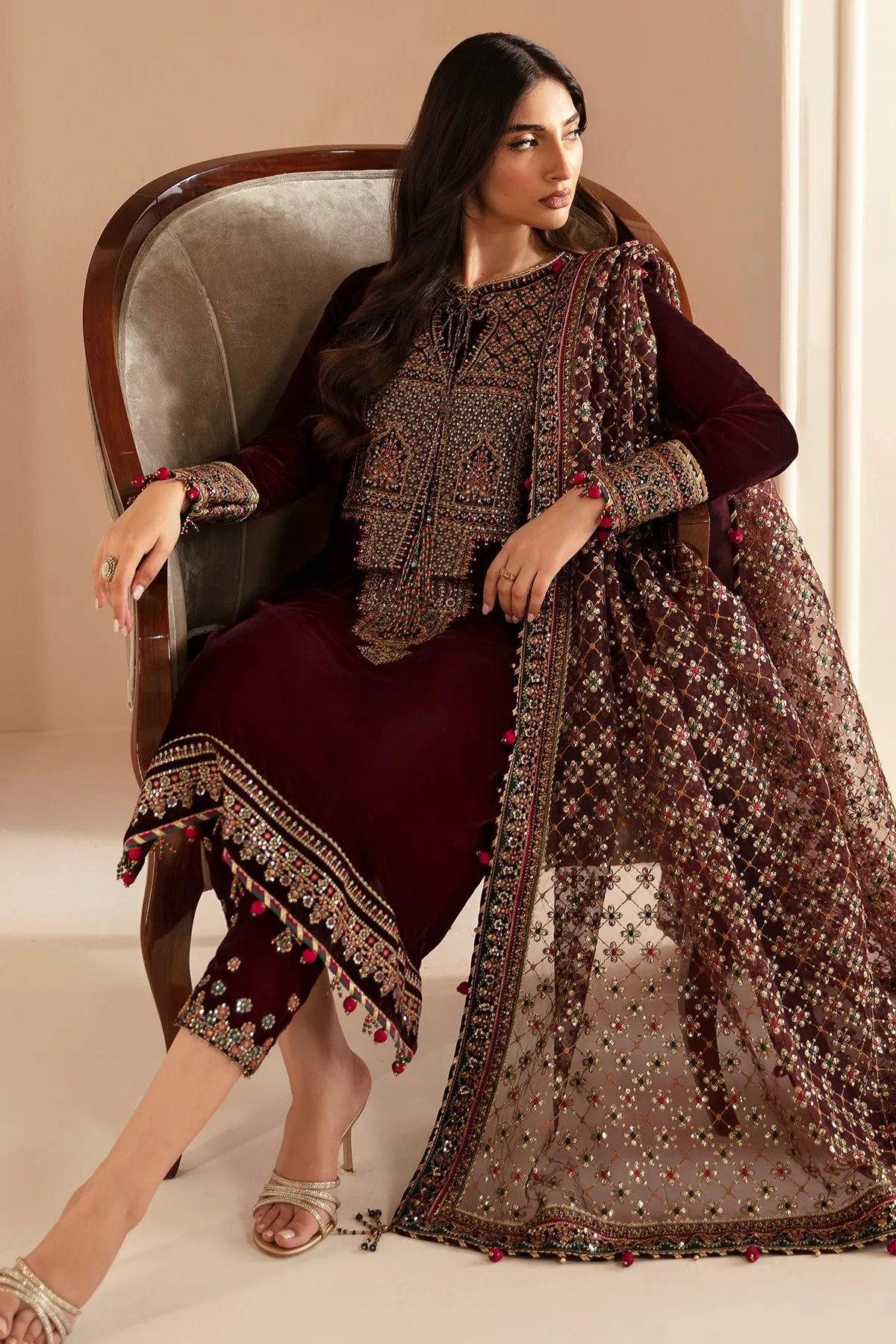Jazmin The Velvet Edit Embroidered Formals – VF-2022