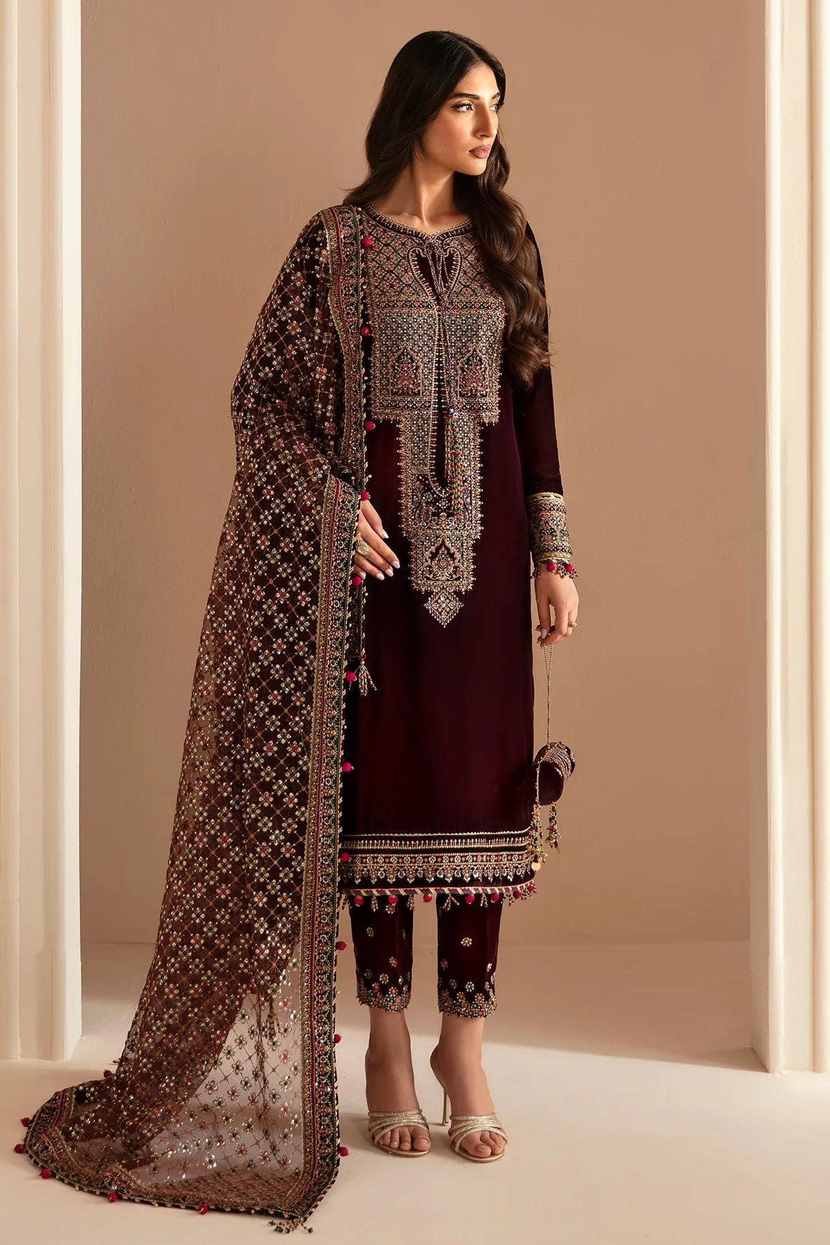Jazmin The Velvet Edit Embroidered Formals – VF-2022