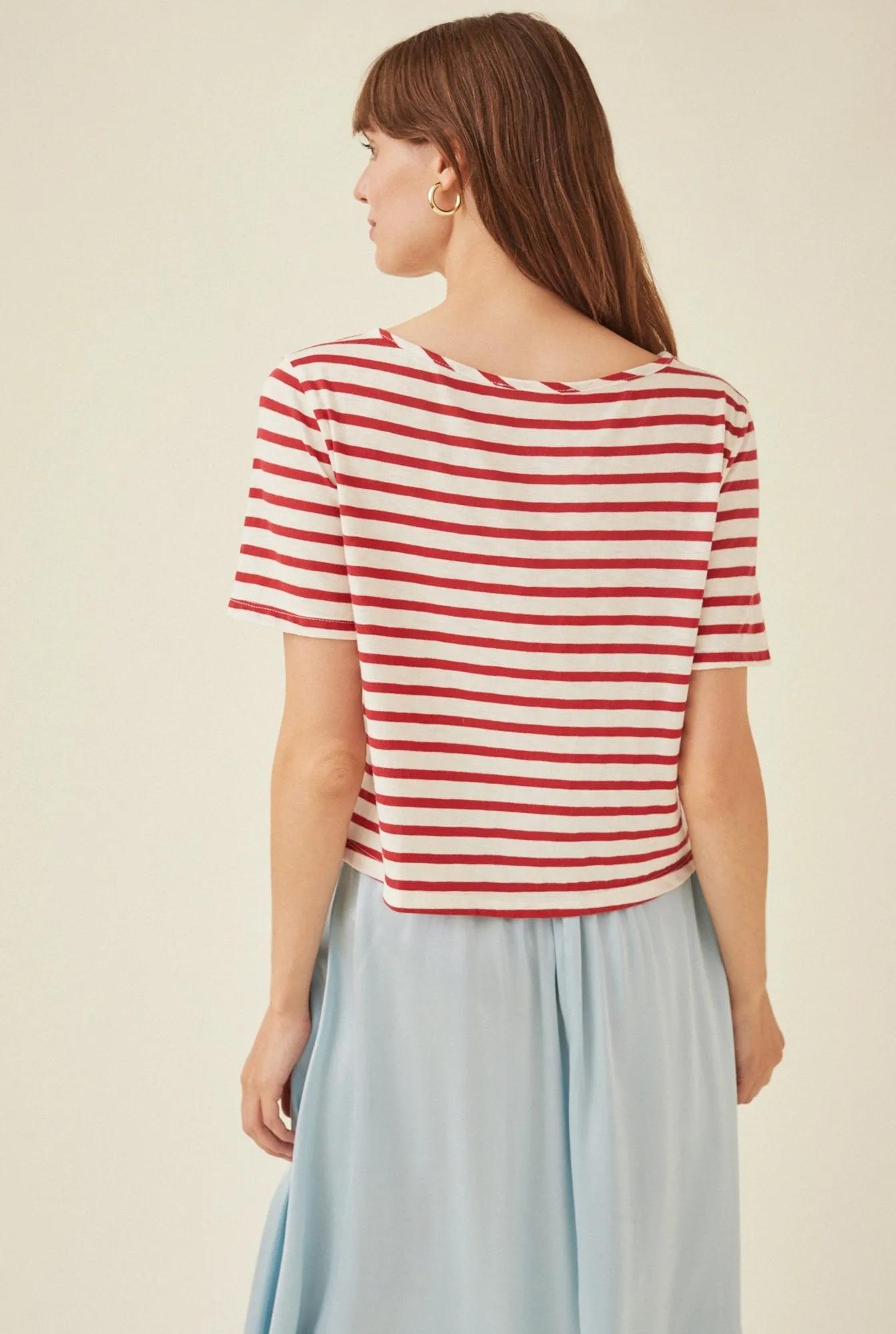 Julia Tee