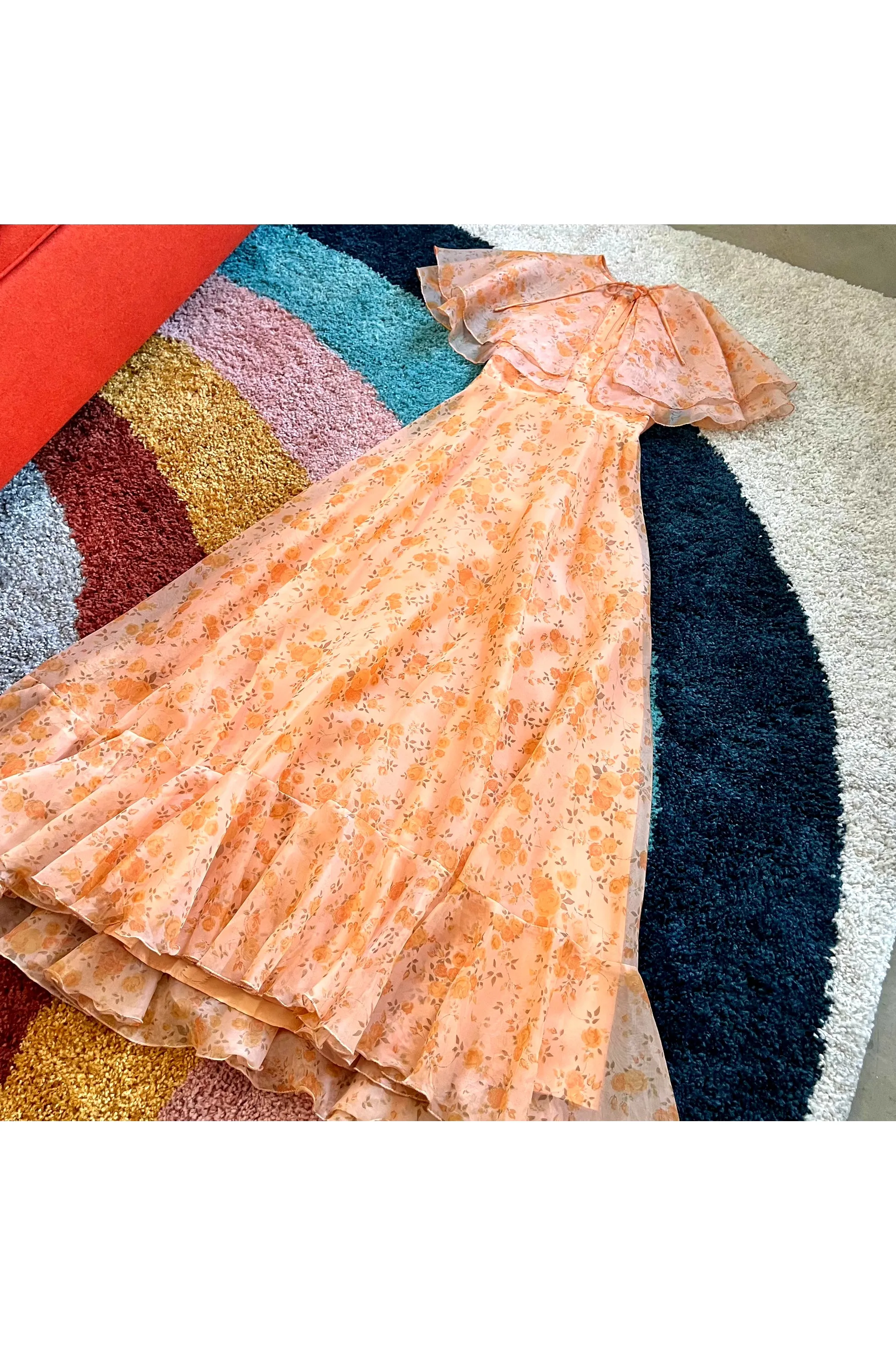 On hold* Vintage 70’s Flowy Floral Dress w/Sheer Capelet