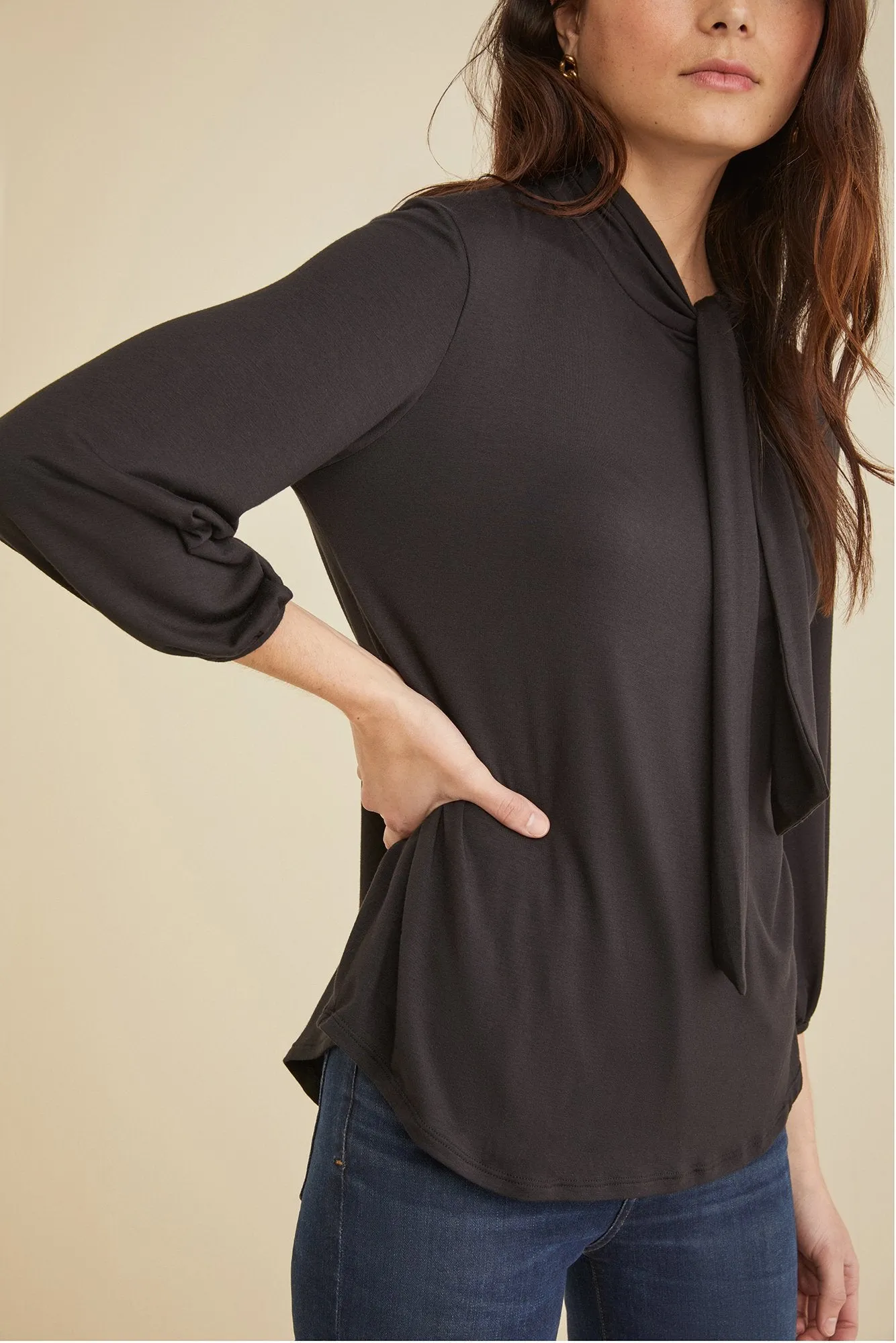 Reeta Tie Neck Top