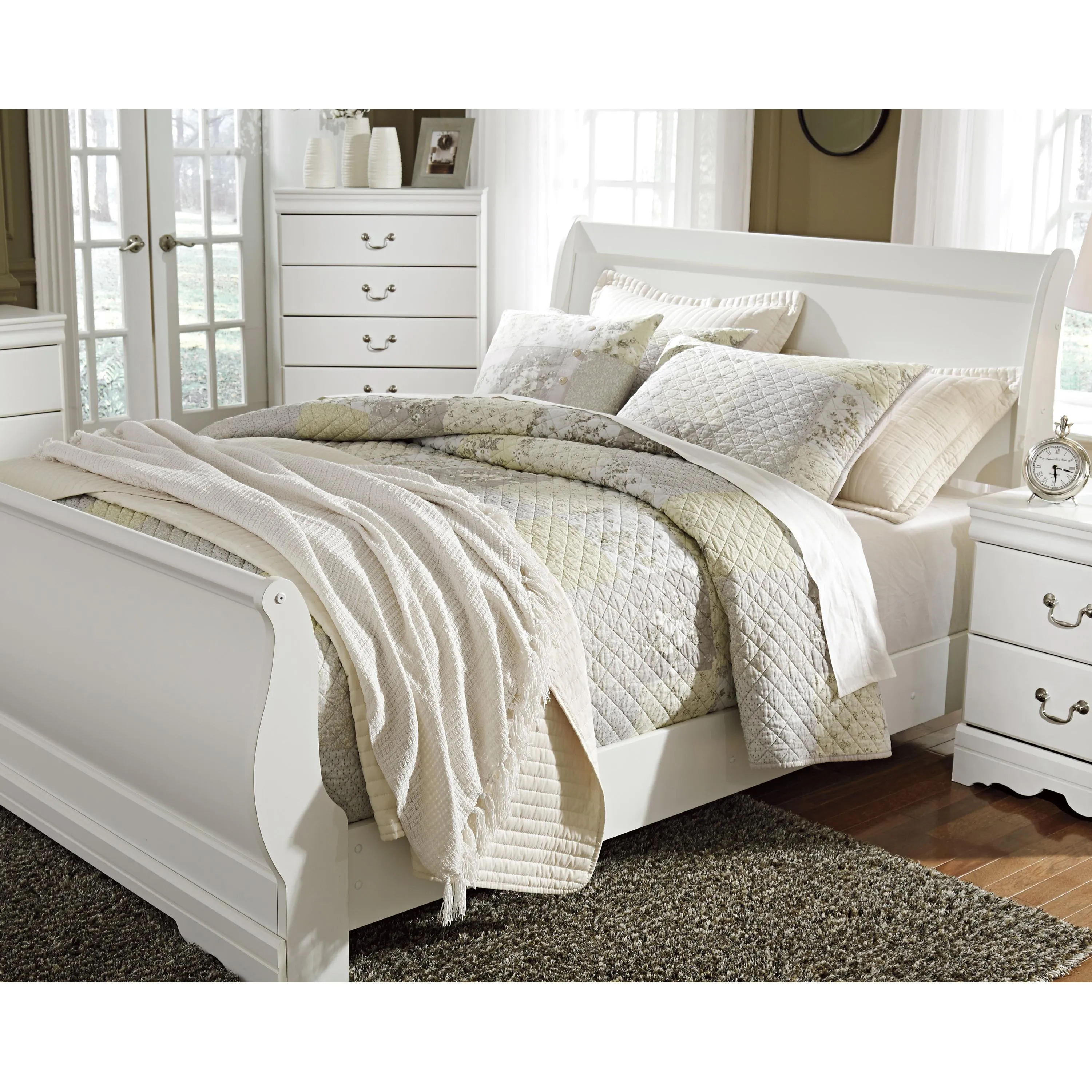 Signature Design by Ashley Anarasia Queen Sleigh Bed B129-77/B129-74/B129-98