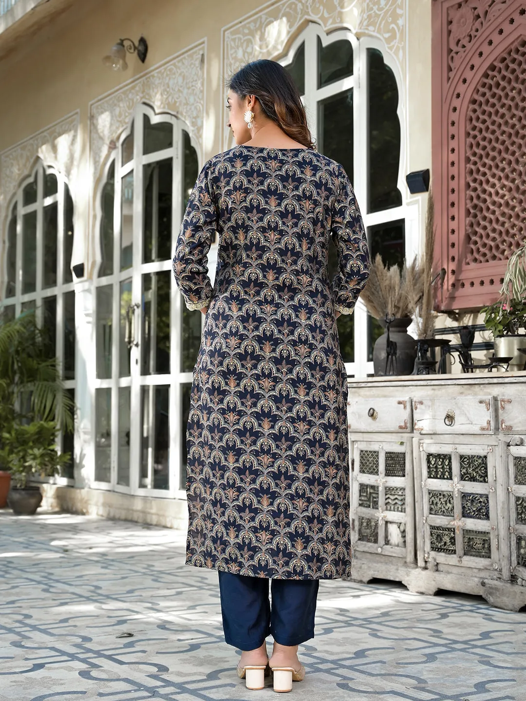 Women Navy Blue Silk Blend Kurta Set